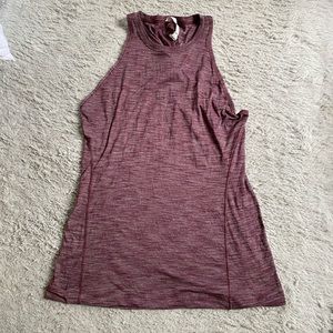 Lululemon twist back tank top size 8